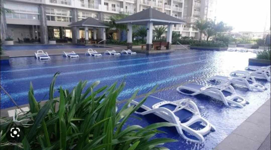 1 Cozy Bedroom In Lumiere Residences Pasig City エクステリア 写真