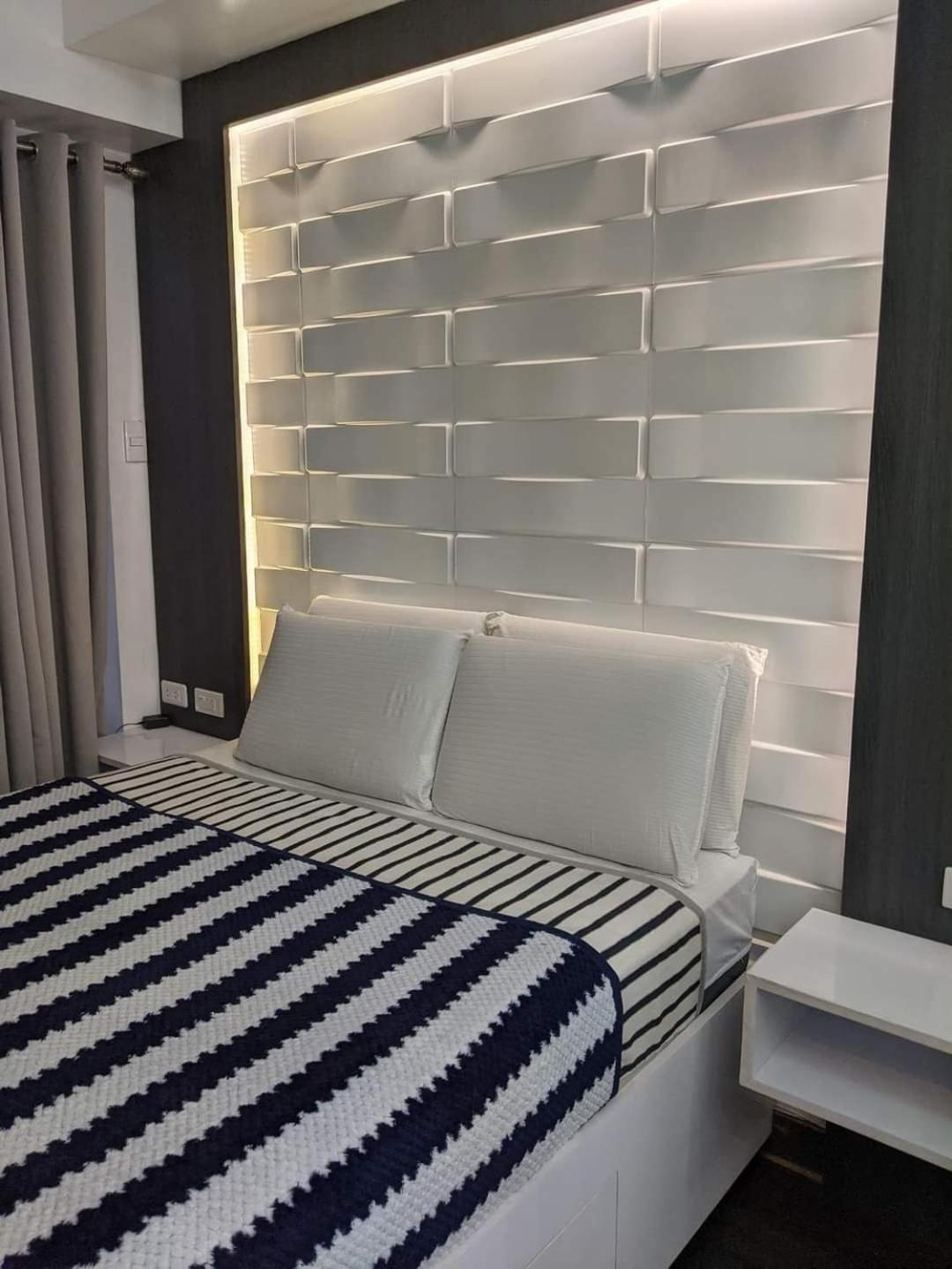 1 Cozy Bedroom In Lumiere Residences Pasig City エクステリア 写真