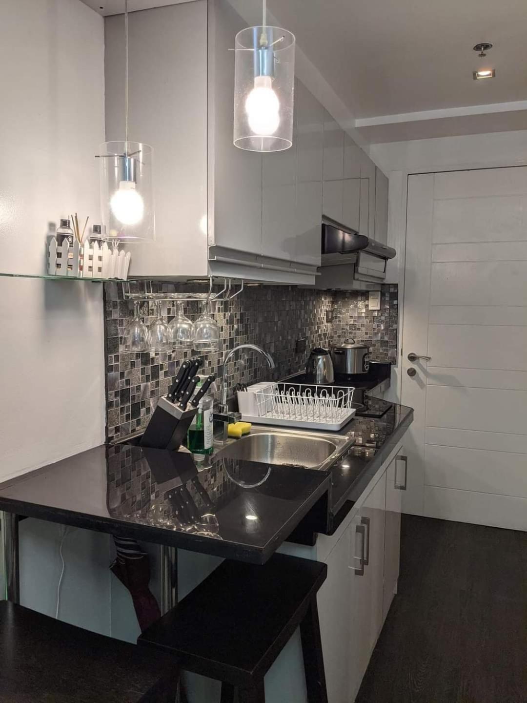 1 Cozy Bedroom In Lumiere Residences Pasig City エクステリア 写真